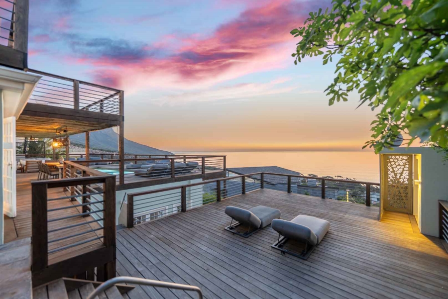 6 Bedroom Property for Sale in Camps Bay Western Cape
